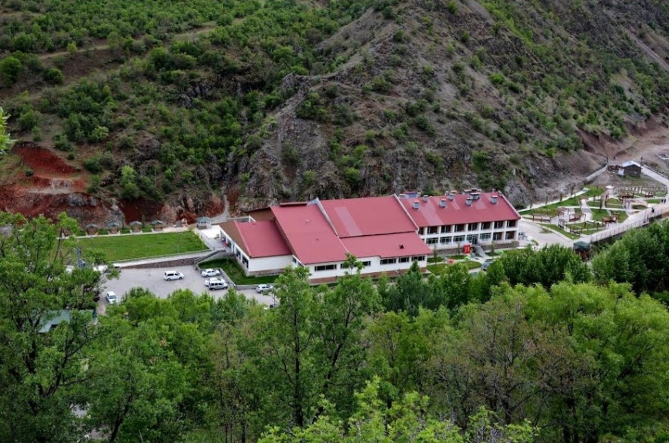 Bingöl Üniversitesi Uygulama Oteli ve Kaplıca Tesisleri Görseli