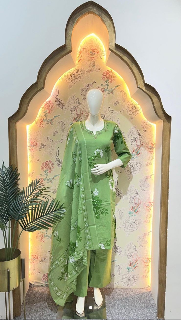 Earthy Elegance Green Pure Cotton Kurta Set gallery 2