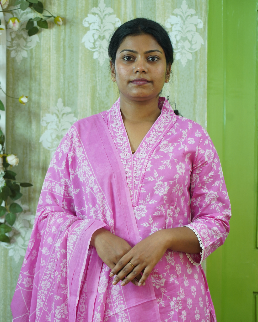 Gulabi Naksha: Petel Pink Pure Cotton Kurti Set gallery 4