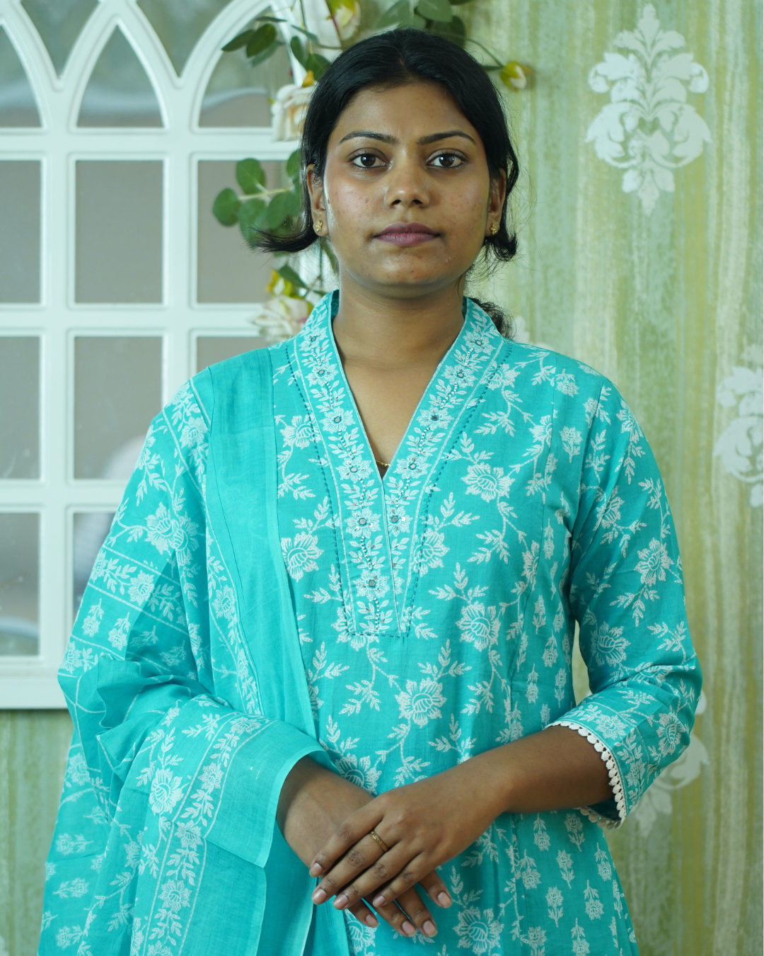 Floral Frost: Aqua Bloom Pure Cotton Set gallery 4