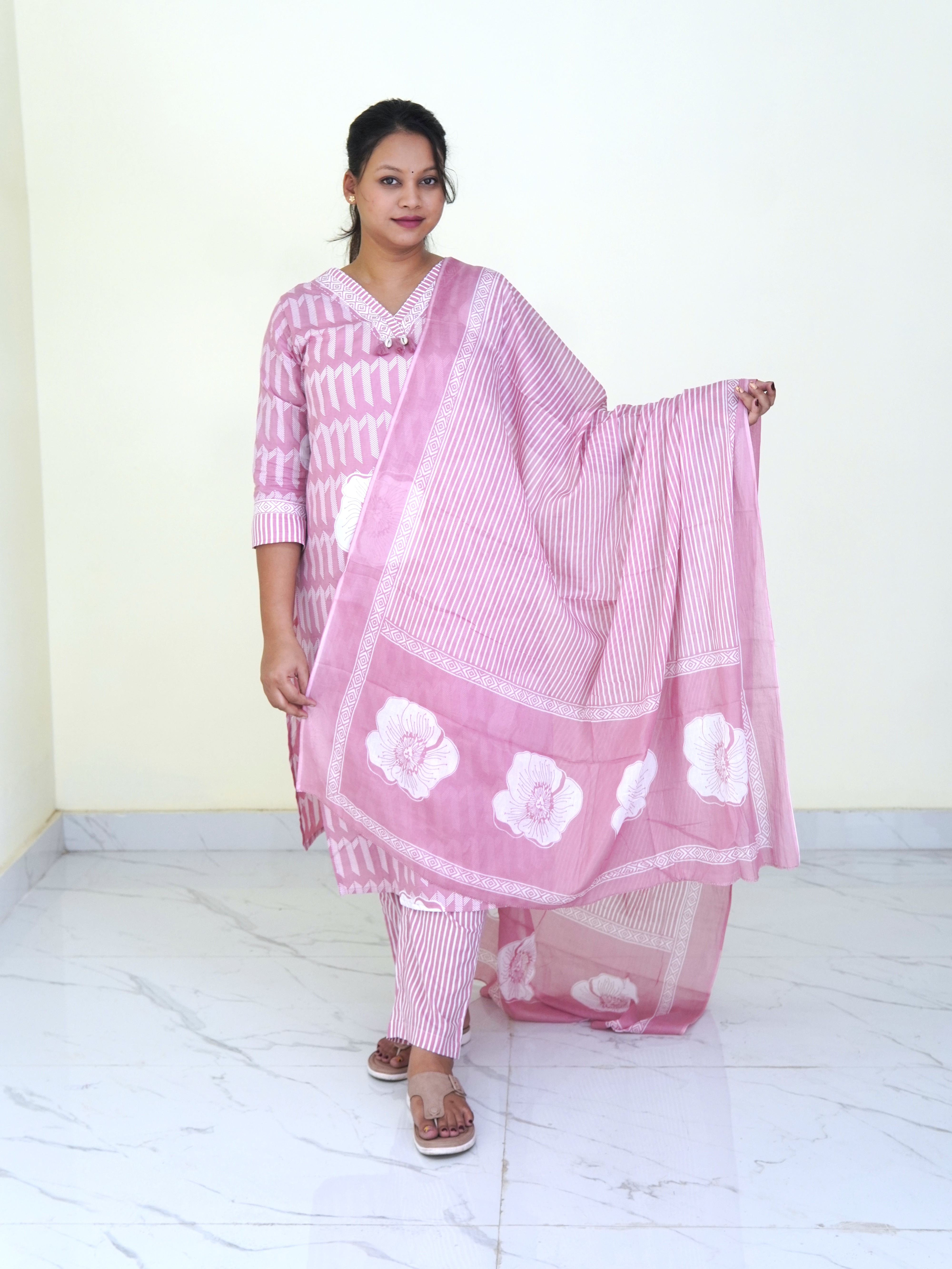 Gulabi Bagh: Blush Rose Pure Cotton Kurti Set