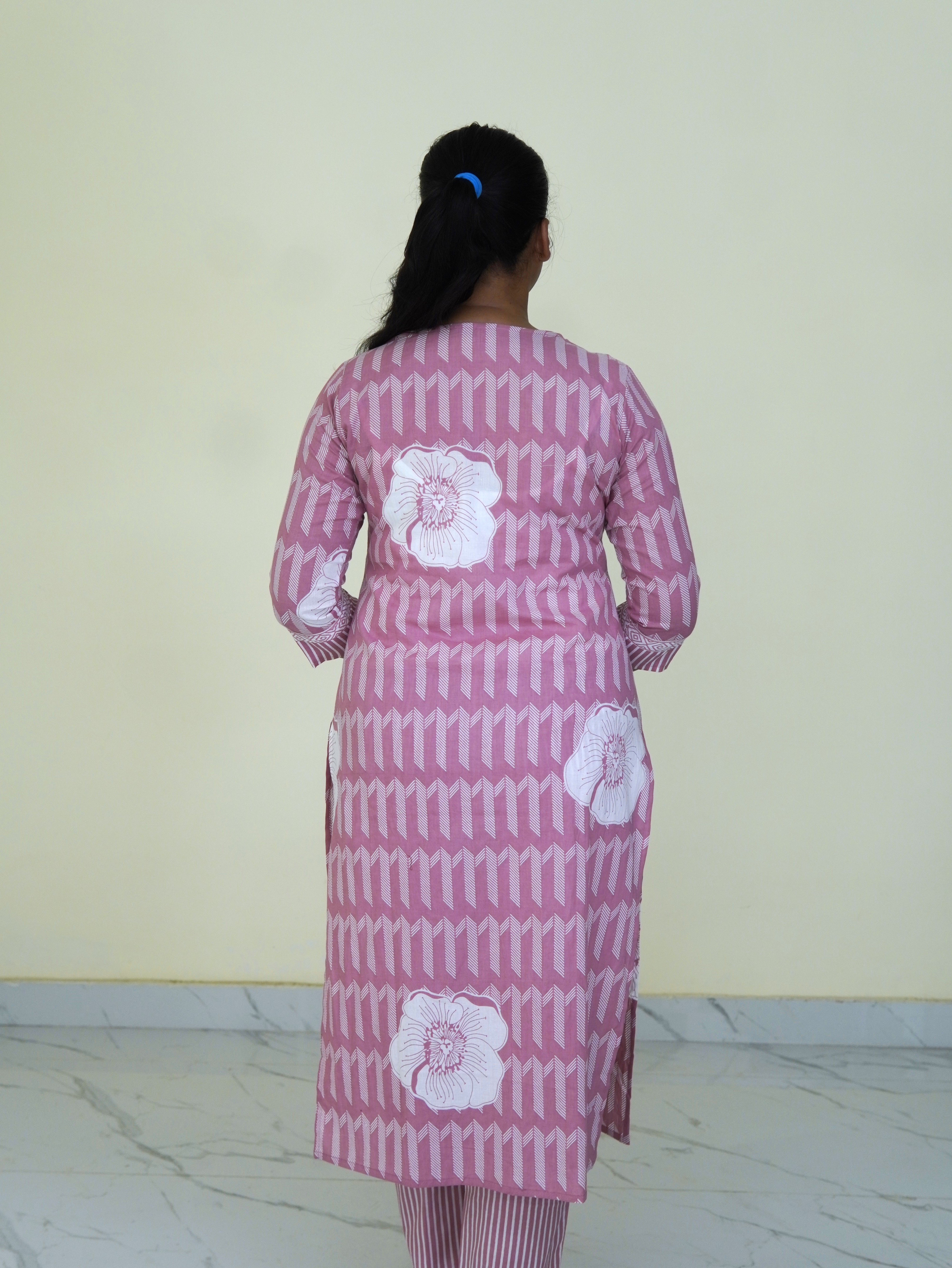 Gulabi Bagh: Blush Rose Pure Cotton Kurti Set gallery 4