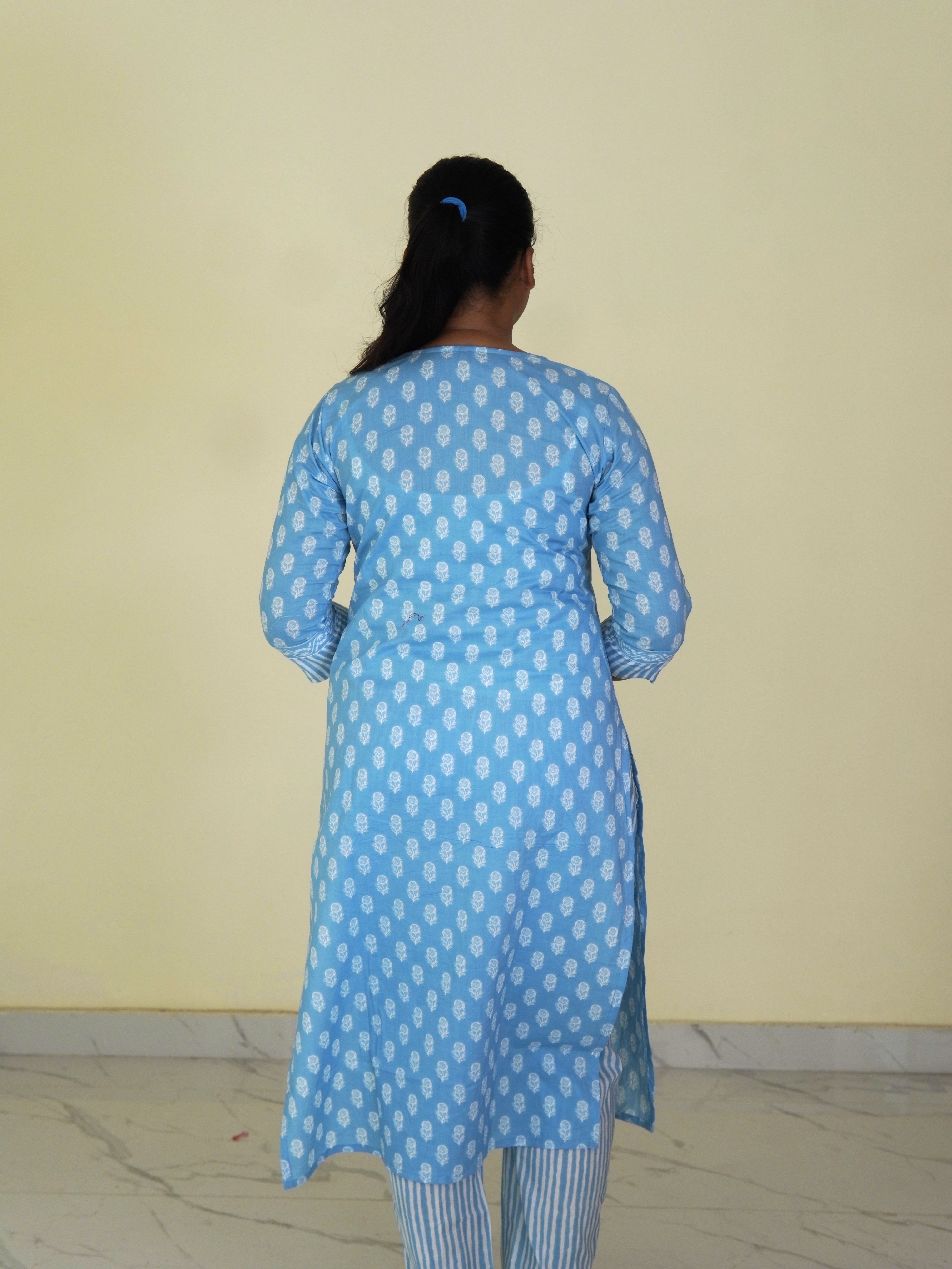 Skyline: Azure Breeze Pure Cotton Kurti Set gallery 4