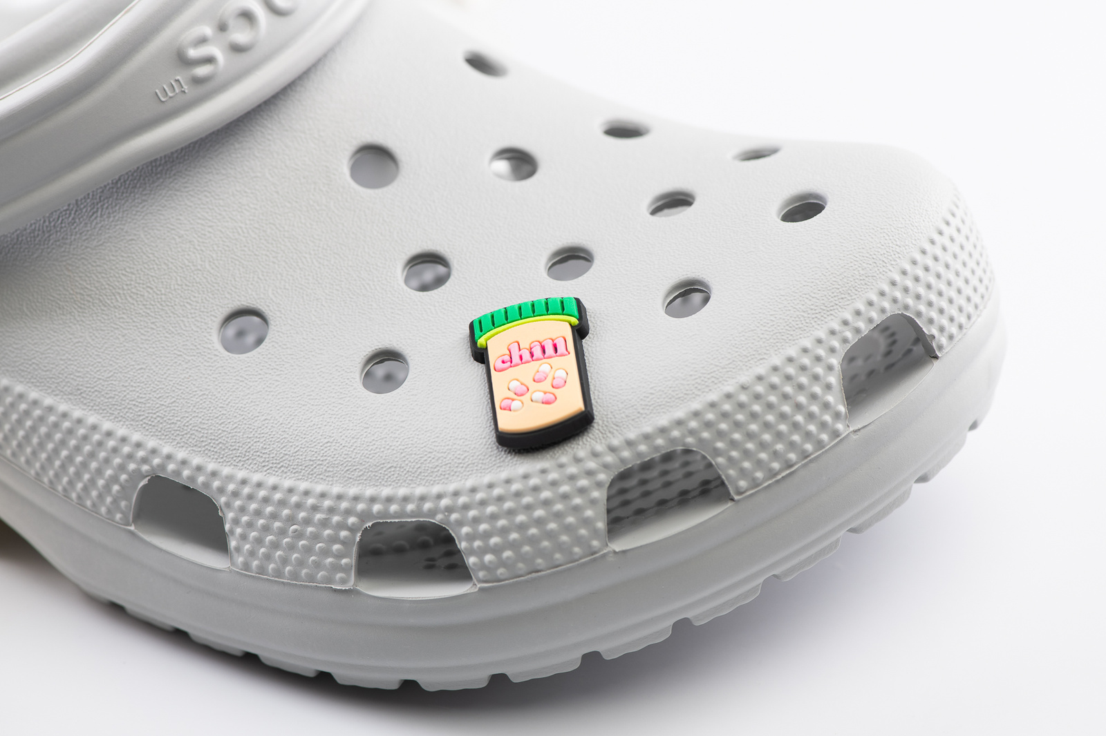 Crocs charm - virus - Pills box