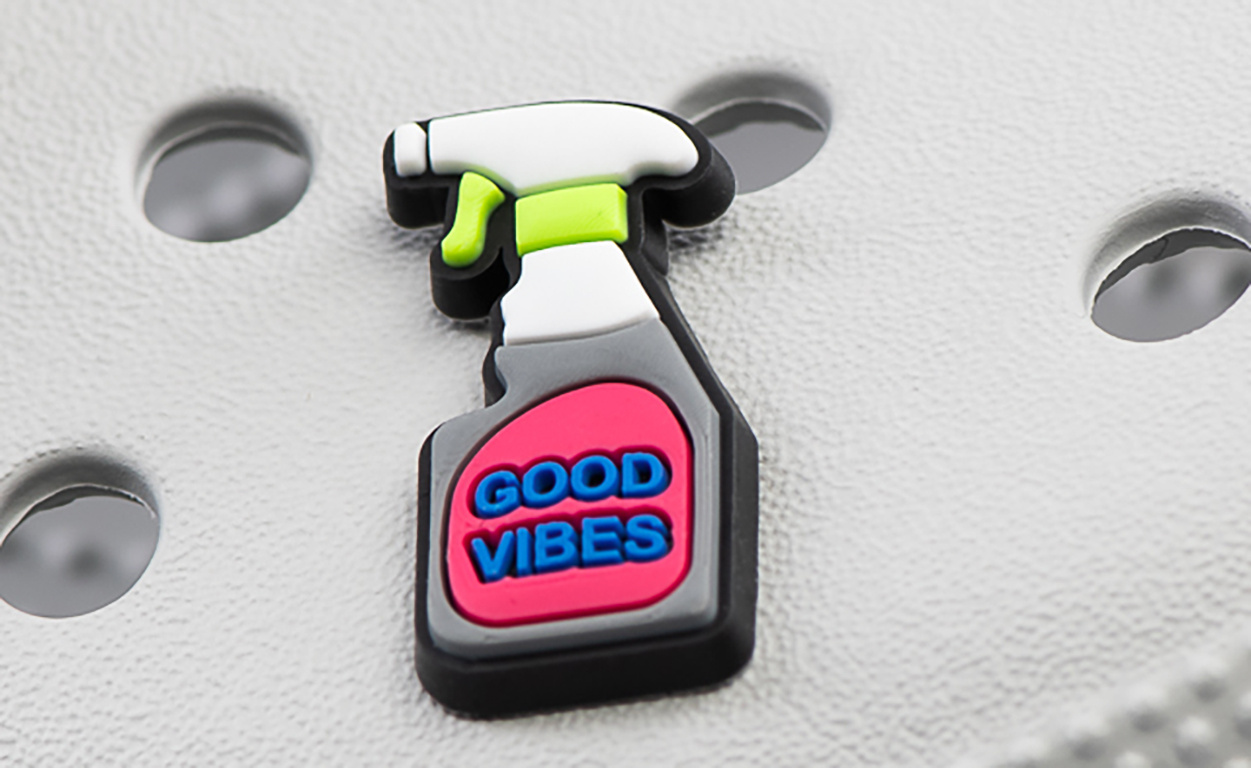 Crocs charm - virus - Good vibes