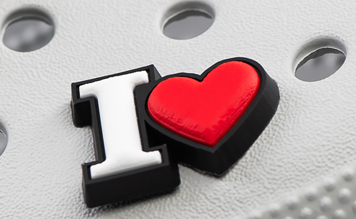 Crocs charm - virus - I love