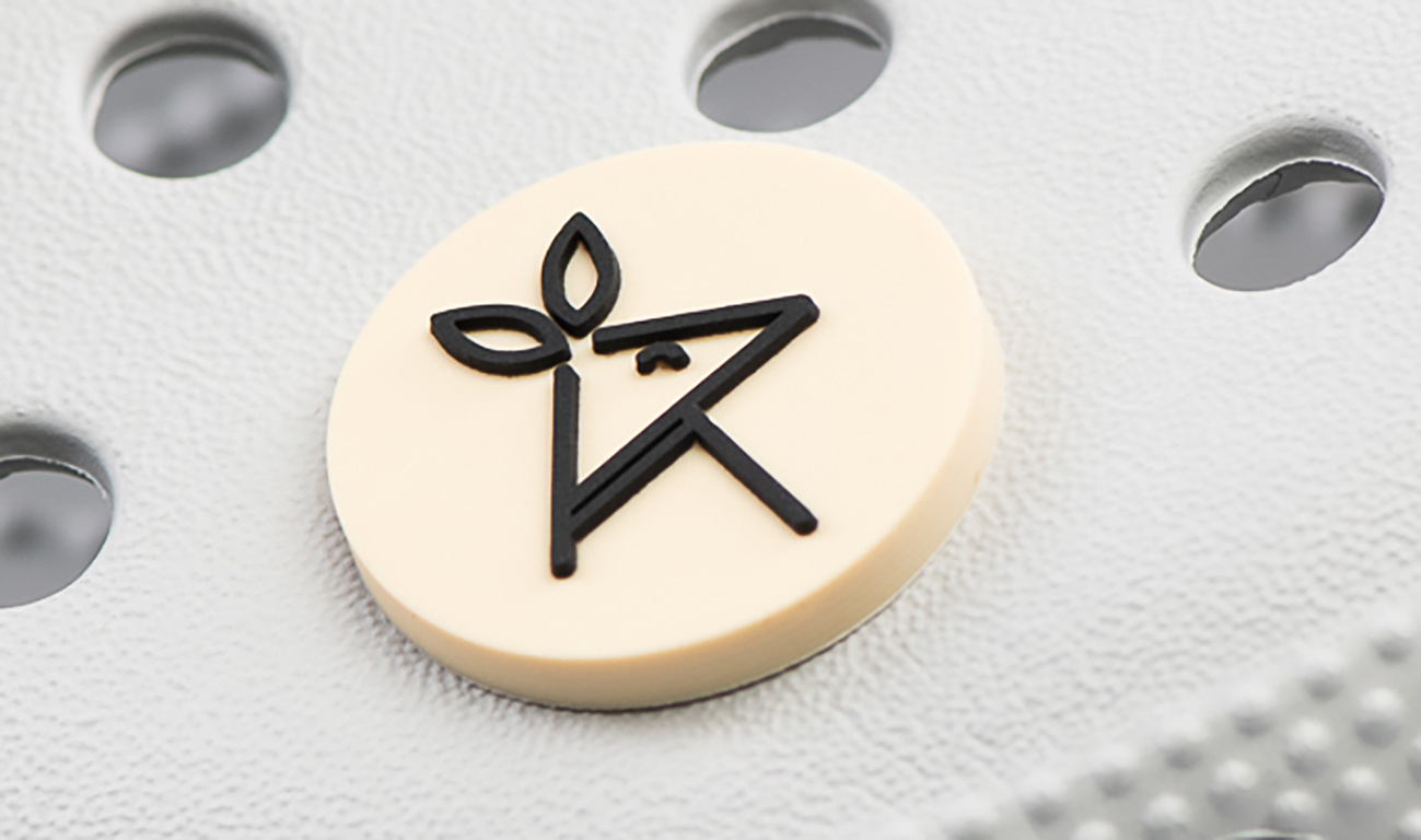 Crocs charm - virus - Kangoomed