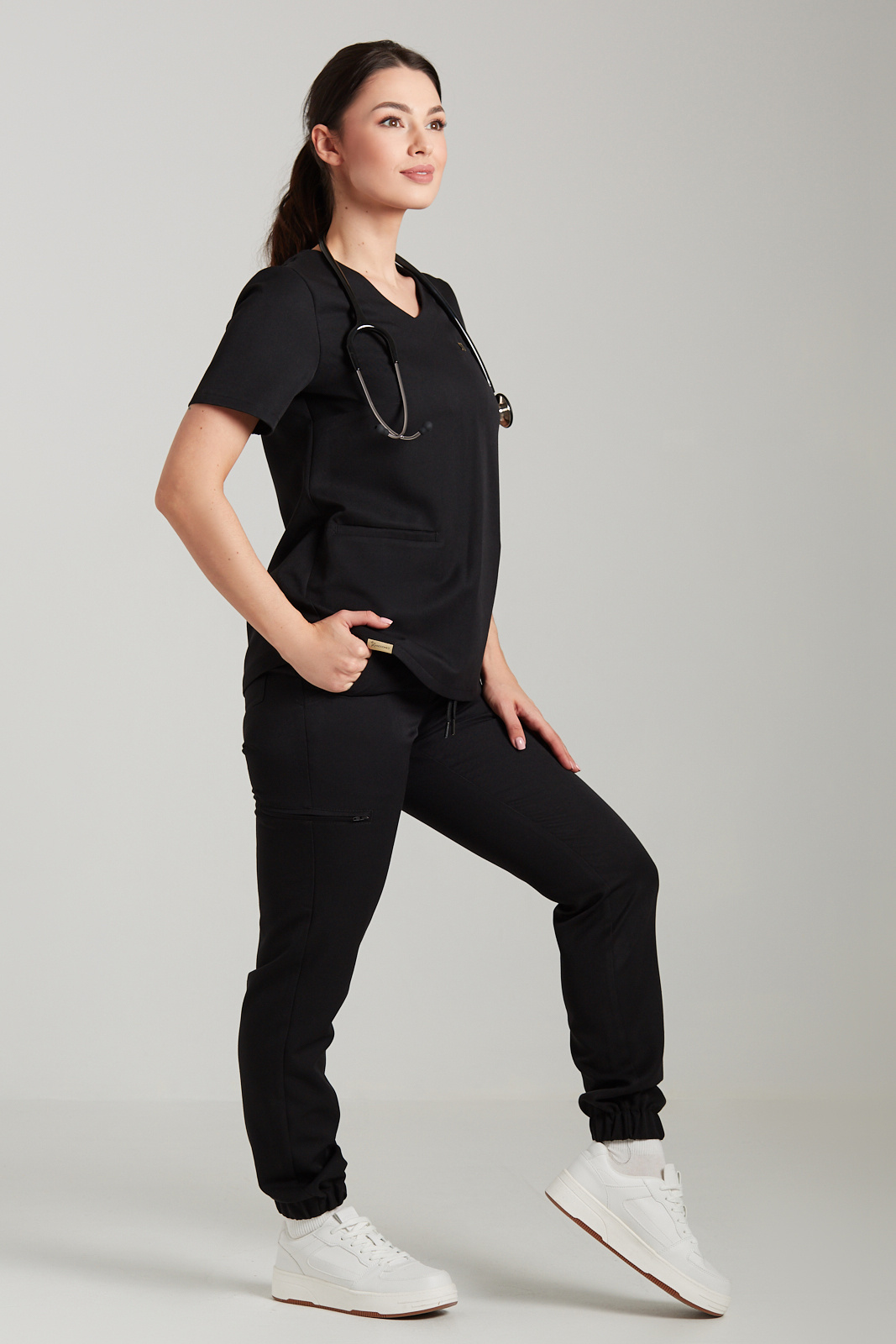 Bluza medyczna damska Merit - Onyx black
