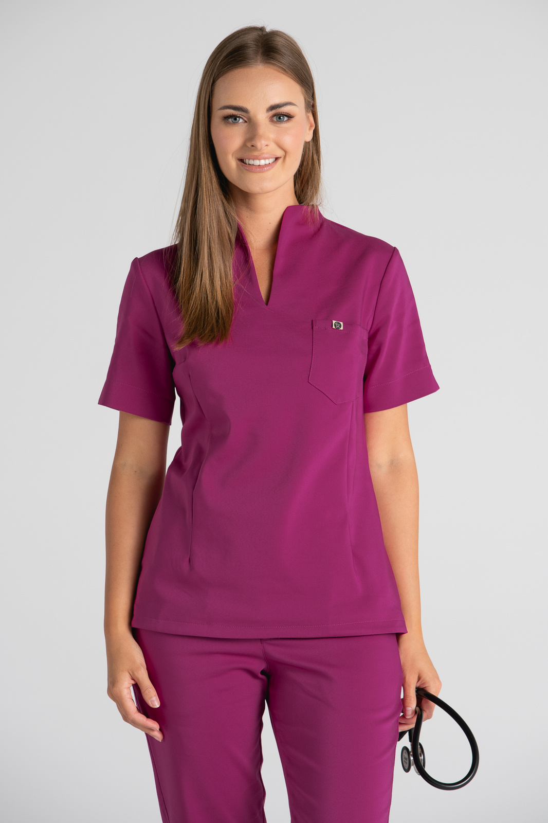 Elegancka bluza medyczna damska ze stójką May - Deep fuchsia