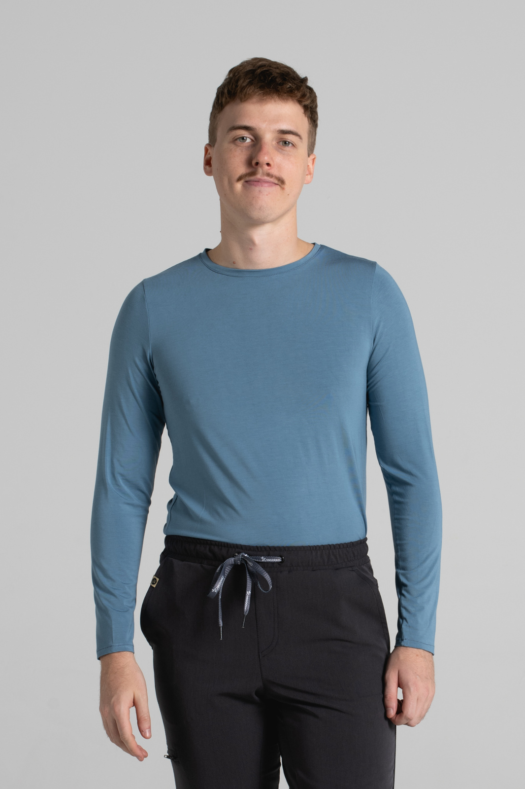 Longsleeve medyczny męski - - Bamboo collection - Light blue