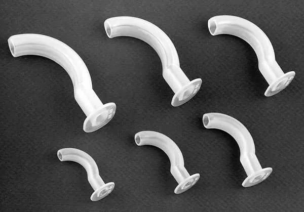 CARINAL HEALTH (122790A) - GUEDEL OROPHOARYNGEAL AIRWAY - 90 MM - CS 100 - OVERSTOCK