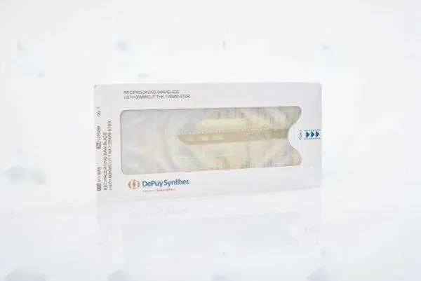 DePuy Synthes Reciprocating Saw Blade, Length 80 mm, Cut Thickness 1.05 mm, Sterile, Each