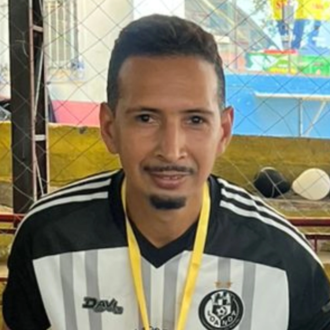Elvis Vicente Barroso de Araujo