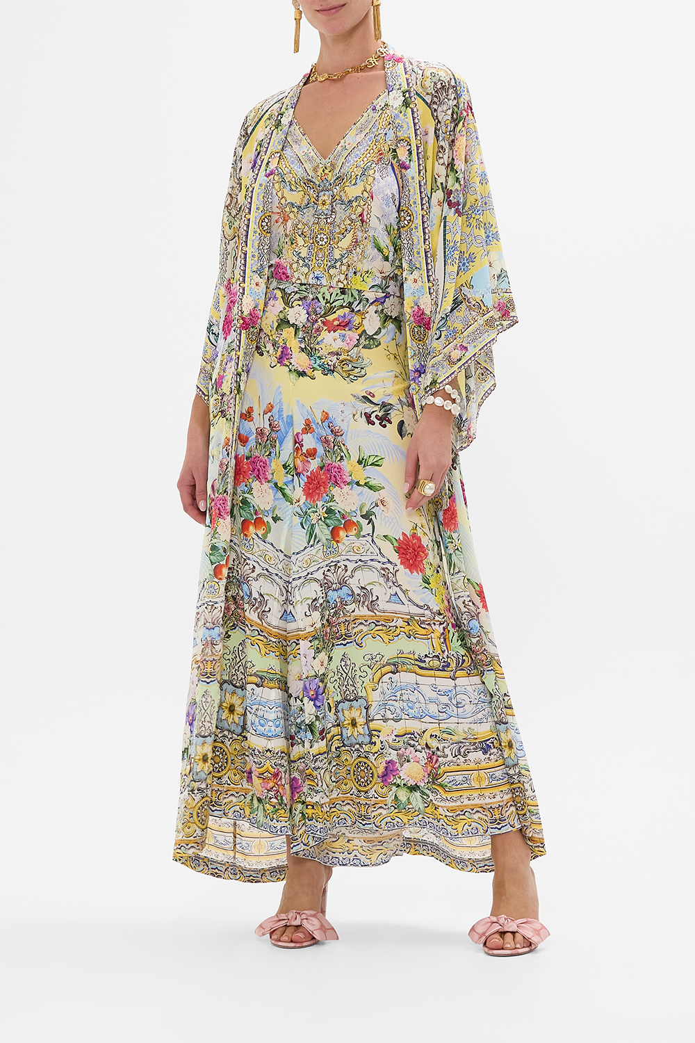 Camilla - Kimono Layer with Collar in Flor Fantastica print