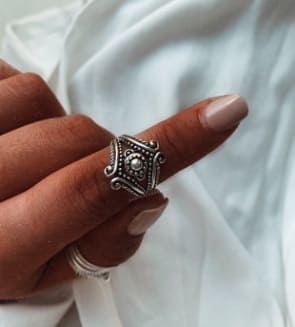 Anillo midi falange de plata inflado con detalles mindhi