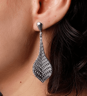 Aros colgantes de plata de 10cm con detalles mindhi (precio x par)