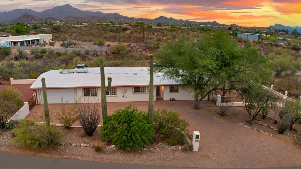 5122 W Camino De La Amapola-1