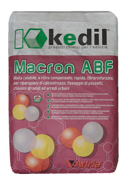 Bag of Macron ABF fiber-reinforced mortar by Kkedil for concrete repair with compensated shrinkage.