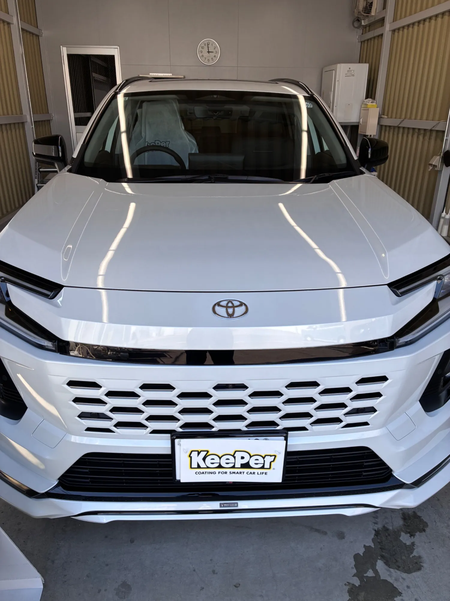トヨタ RAV4のクリスタルキーパー施工事例