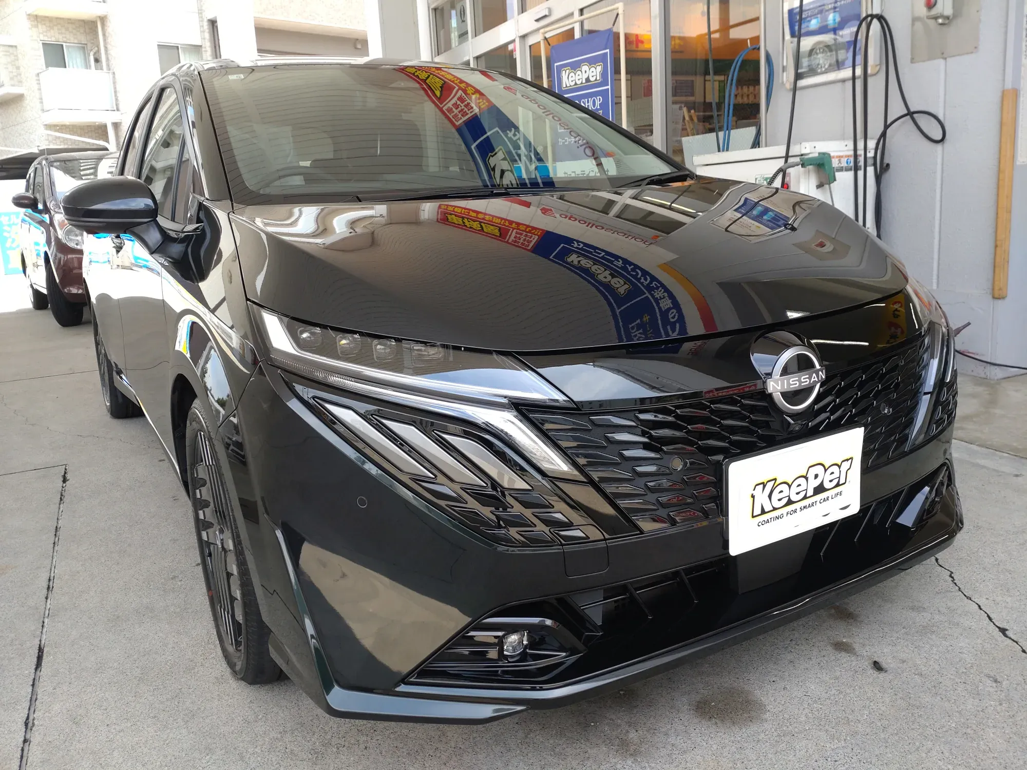 日産オーラe-POWERにクリスタルキーパーを施工した写真