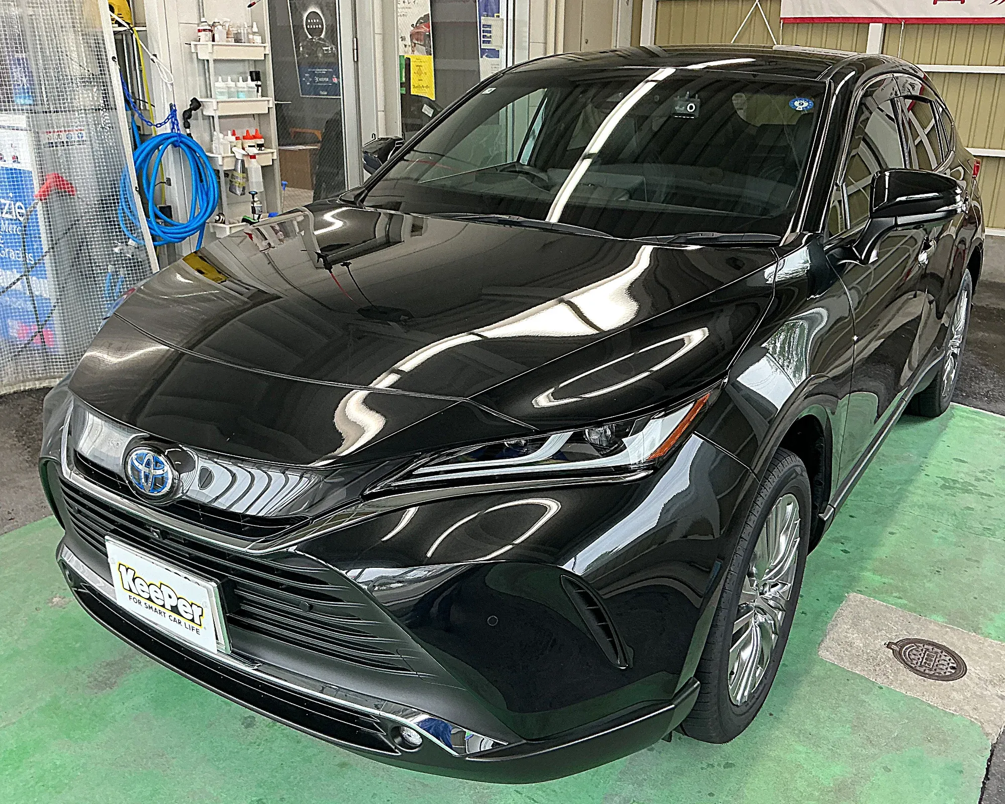 トヨタハリアーにダイヤIIキーパープレミアムを施工、SUV・クロカン・中古車・ブラック・濃色系に最適
