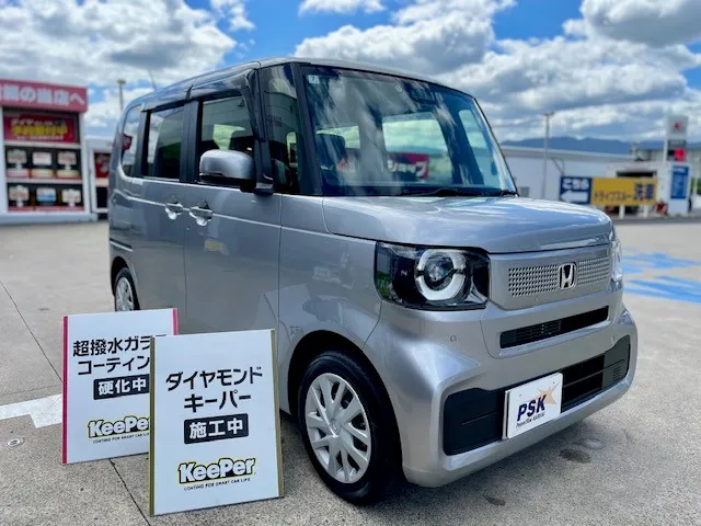 ホンダMDX、新車ホワイト系にアイアン・プロテクトキーパーで撥水仕上げ