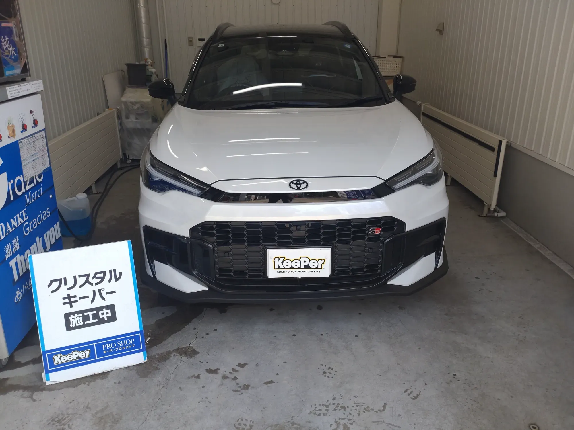 トヨタ カローラクロスにクリスタルキーパーを施工したSUV・クロカンの事例