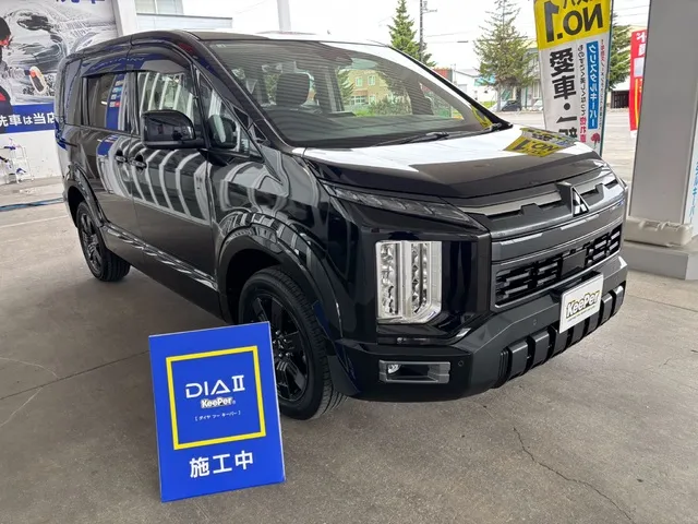 三菱デリカD：5のブラック系濃色車にダイヤモンドキーパーコーティングを施工、ミニバン・SUVに最適