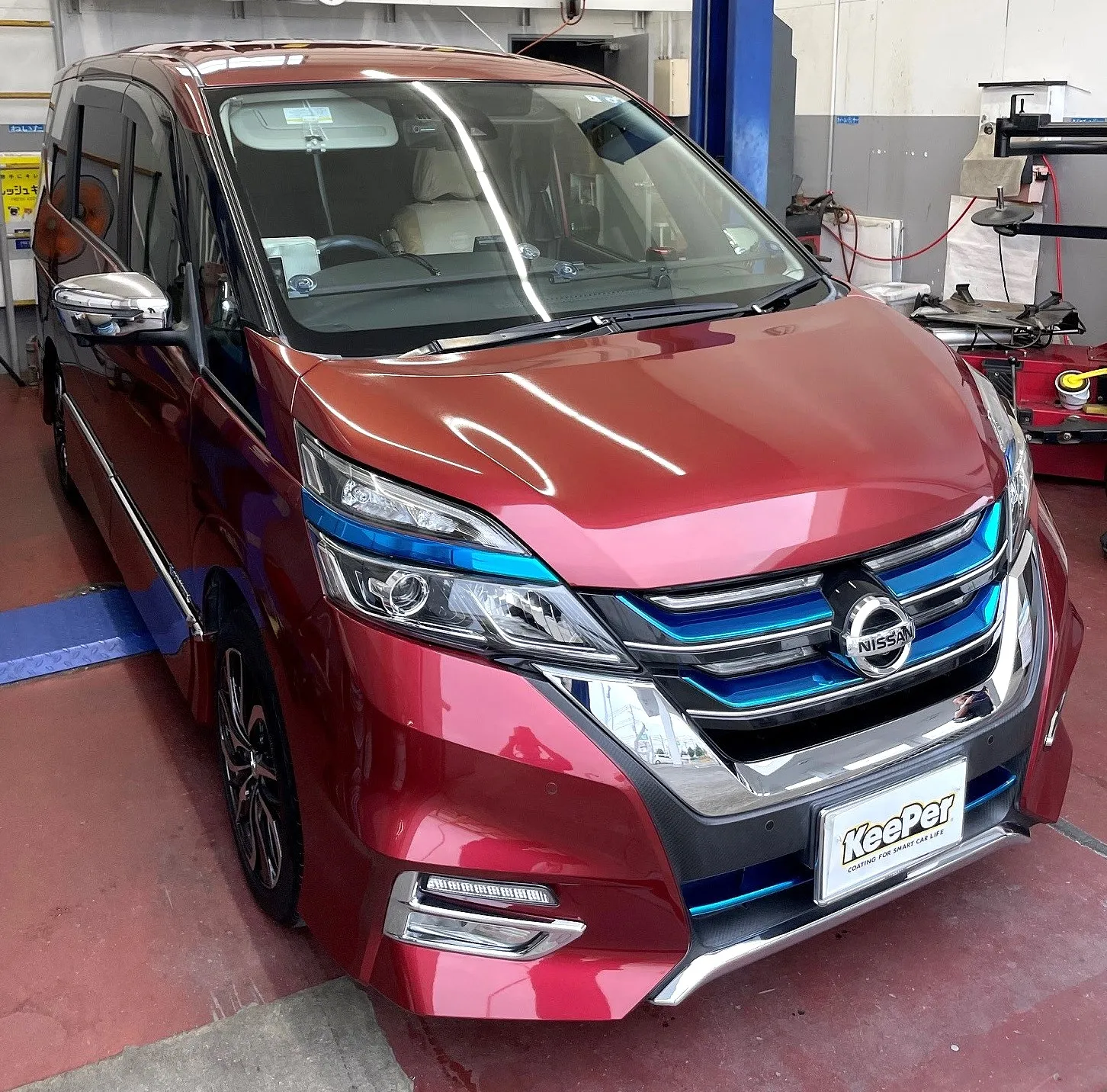 日産セレナ（中古・経年車・ブラック）へのフレッシュキーパー施工例：ミニバンガラスコーティング