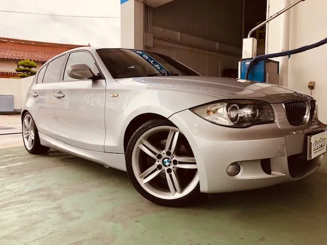 BMW 1シリーズにシルバー系輸入車向けガラスコーティング「フレッシュキーパー」を施工