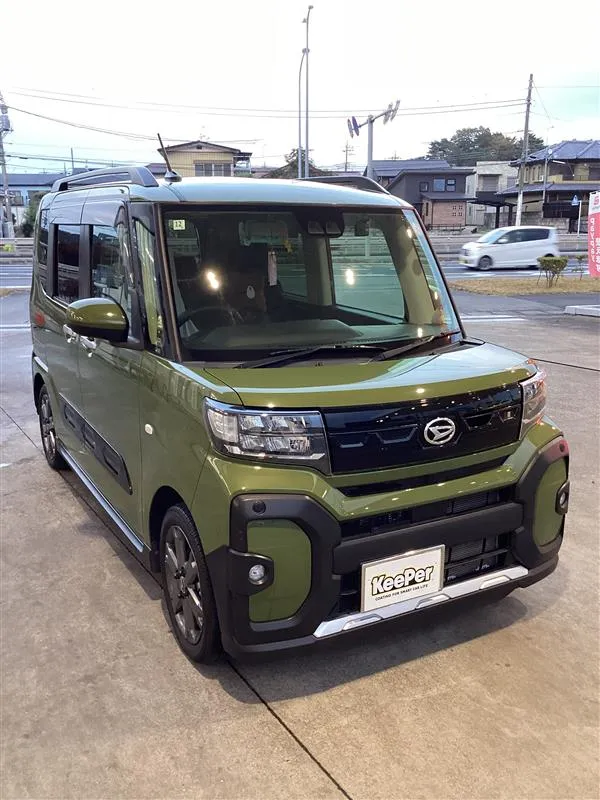 ダイハツ タント ファンクロスにクリスタルキーパーを施工した軽自動車の施工事例