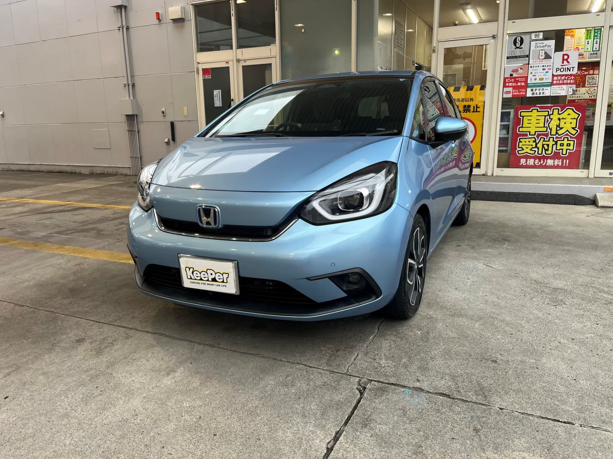 ホンダフィットe:HEVフレッシュキーパー施工、中古経年車も輝くコーティング