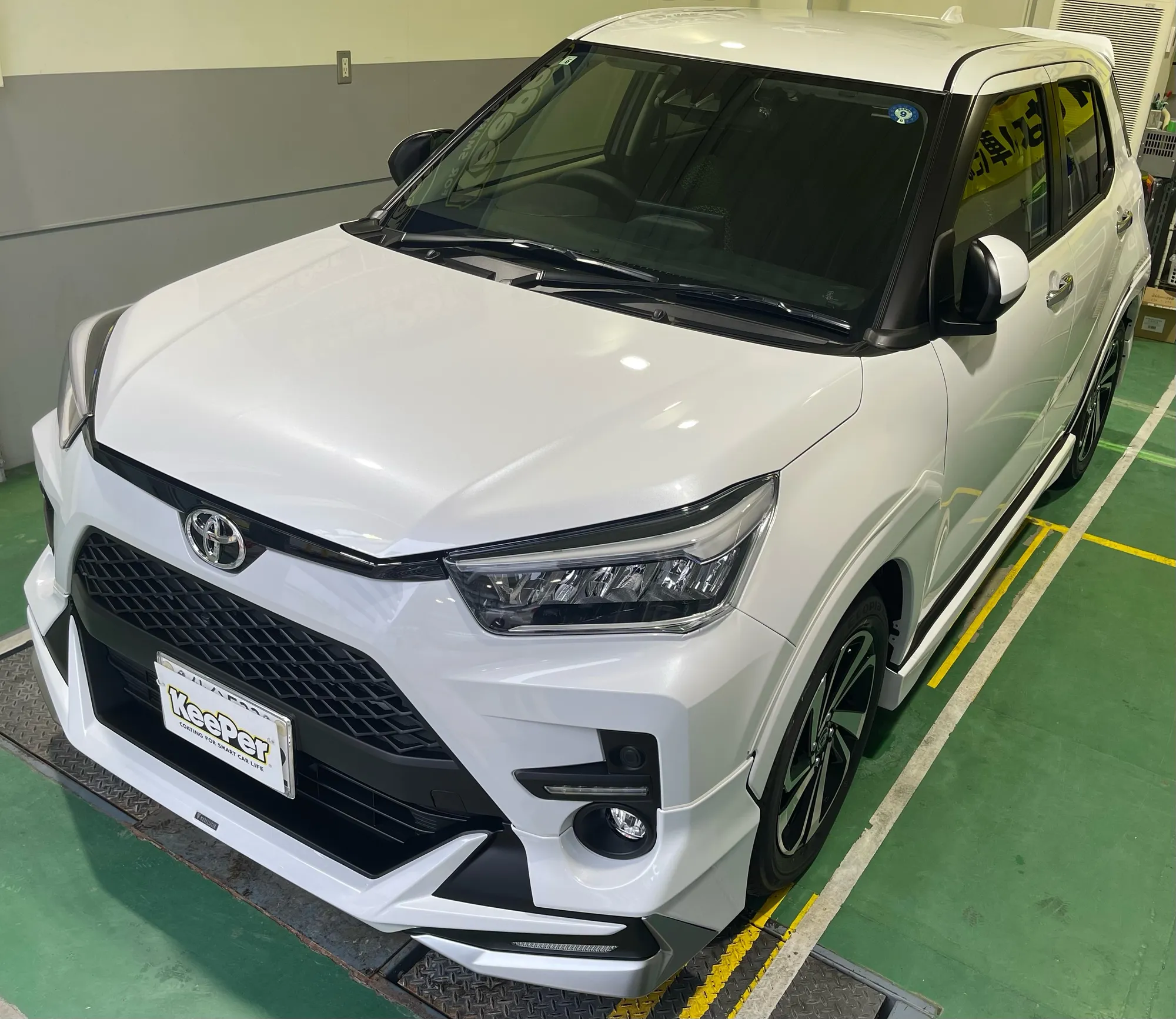 トヨタ　ライズのカーコーティング施工事例