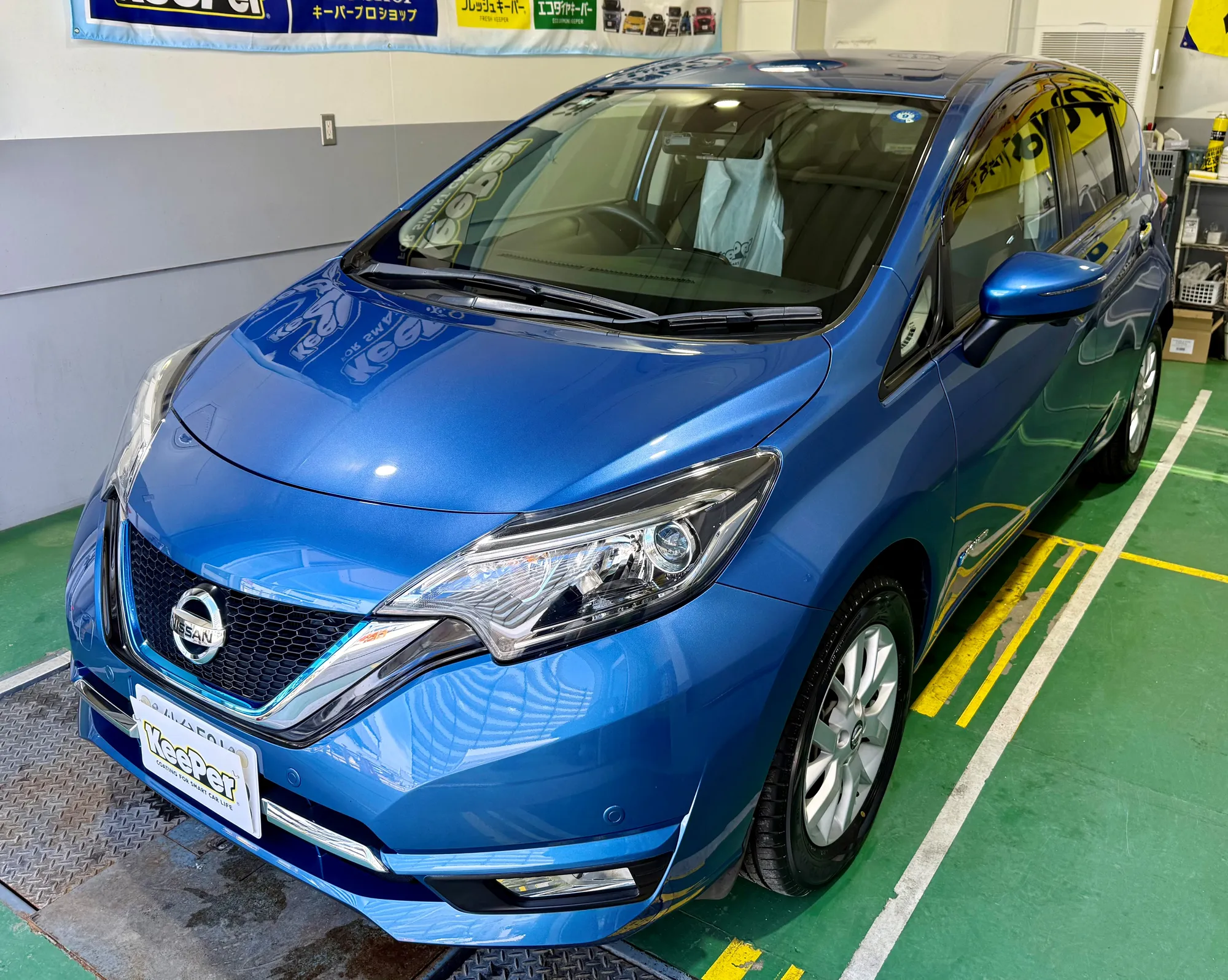 ニッサン　ノートのカーコーティング施工事例
