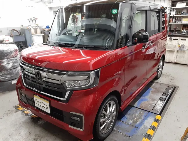 ホンダ/N-BOXのカーコーティング施工事例