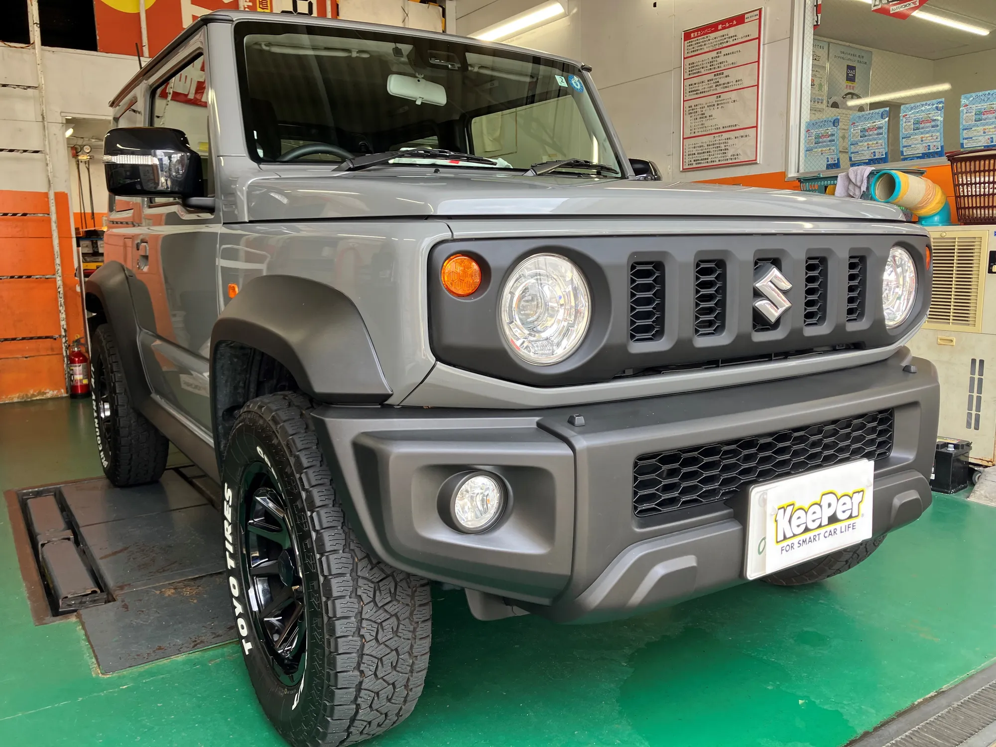 スズキ・ジムニーシエラのカーコーティング施工事例
