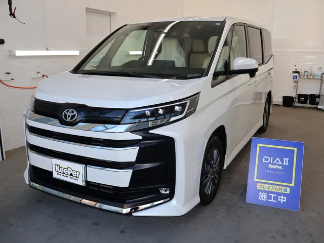 トヨタ　ノアのカーコーティング施工事例