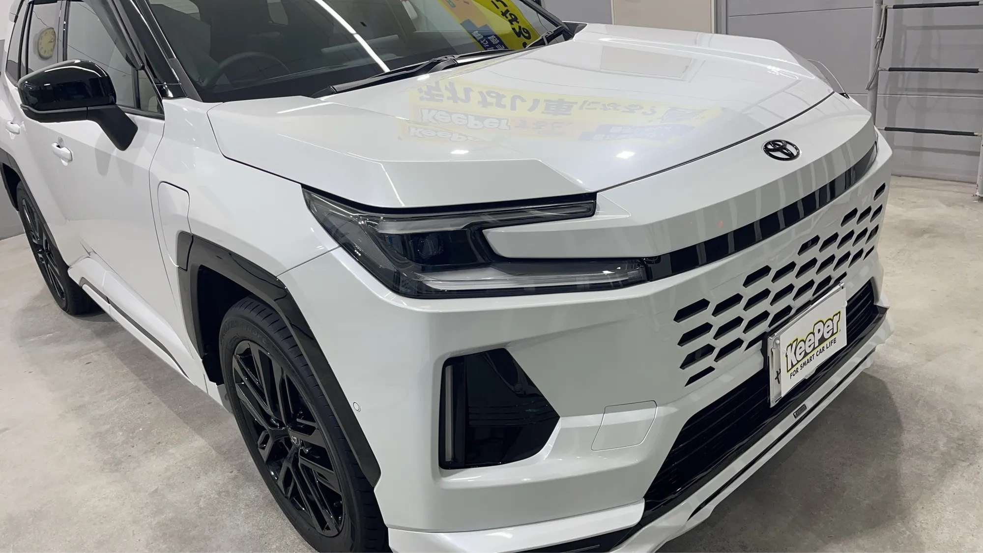 トヨタ　RAV4のカーコーティング施工事例