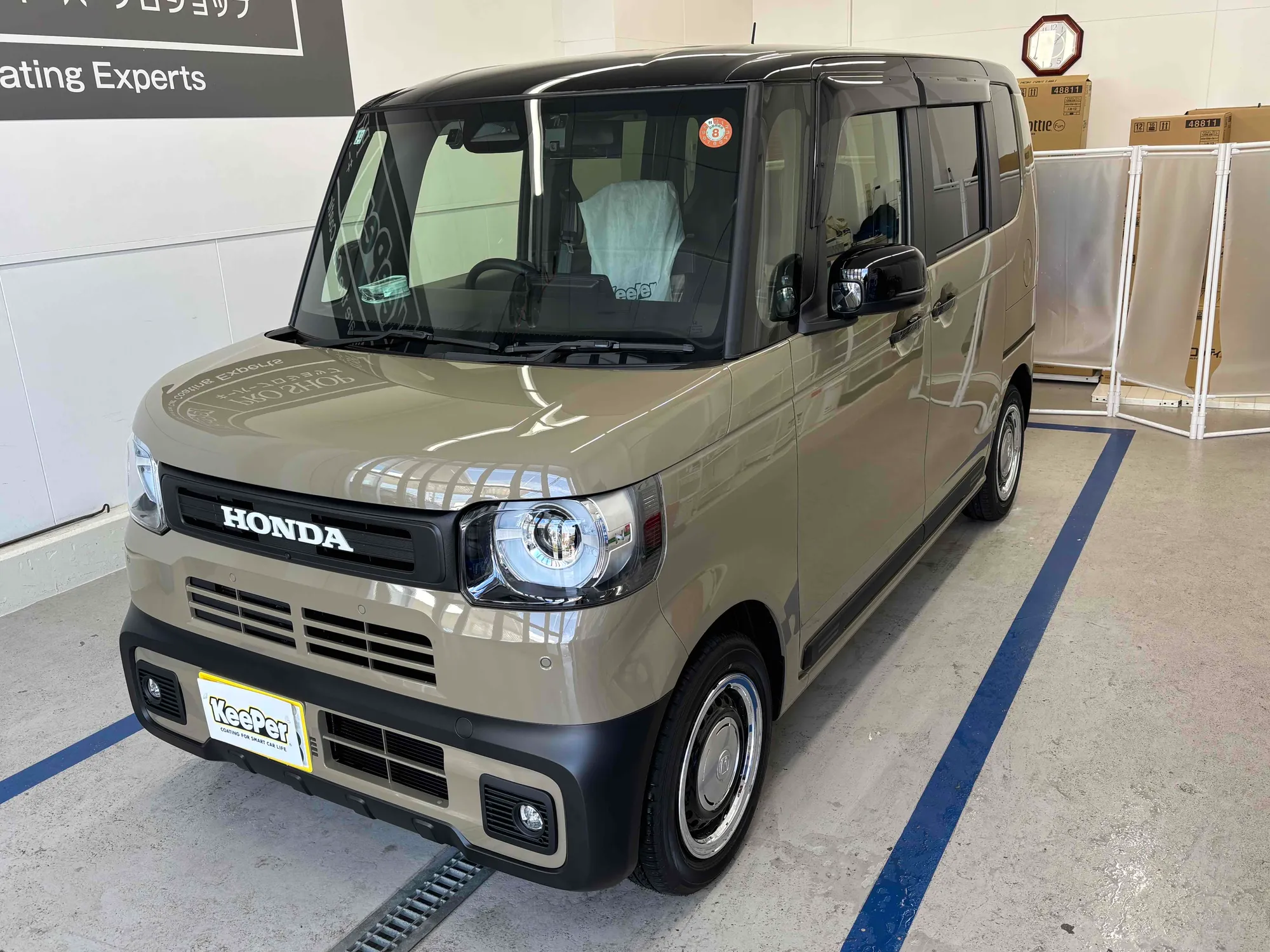 ホンダ　N-BOXのカーコーティング施工事例