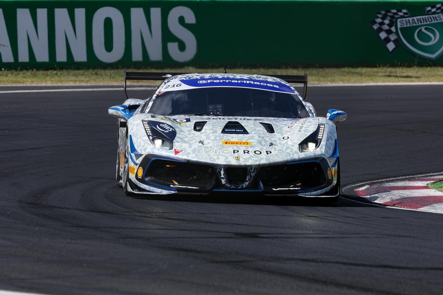 Bathurst Ferrari 6