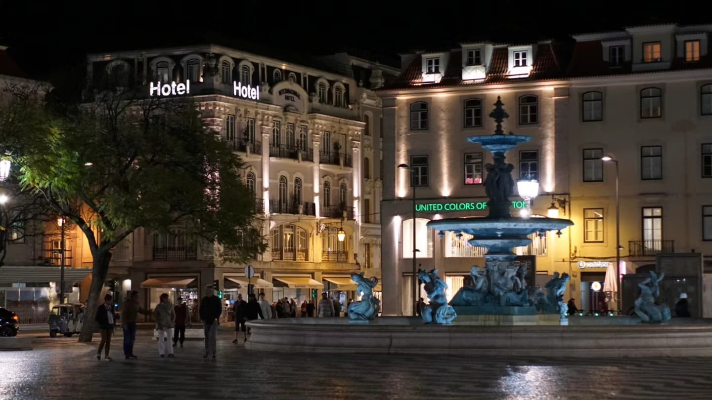 Lisbon: 4