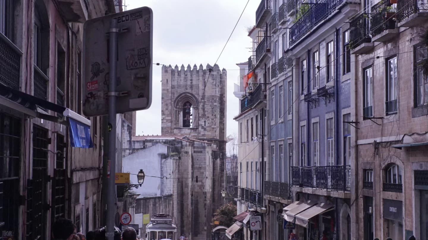 Lisbon: 8