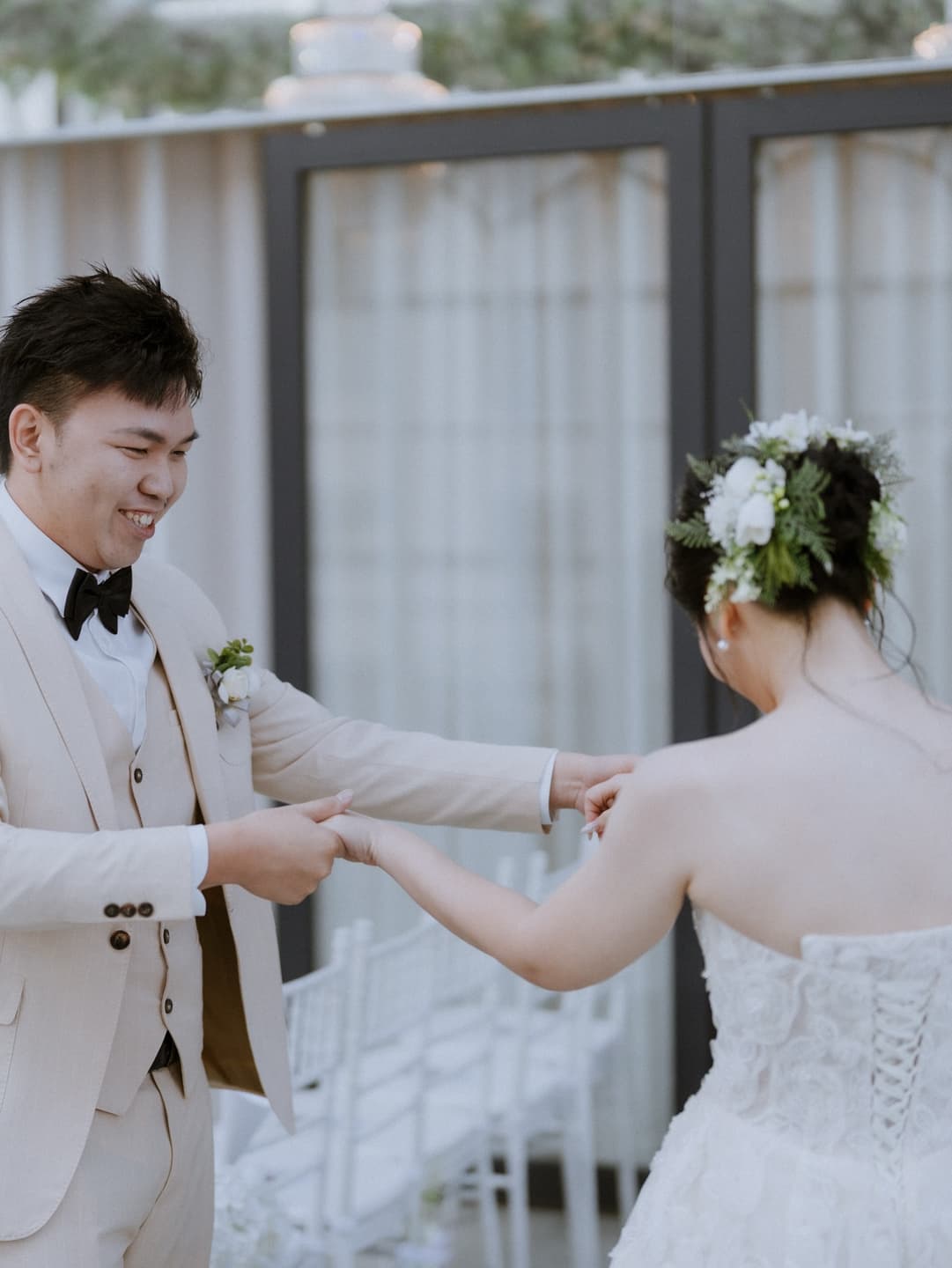 First look wedding moment 5