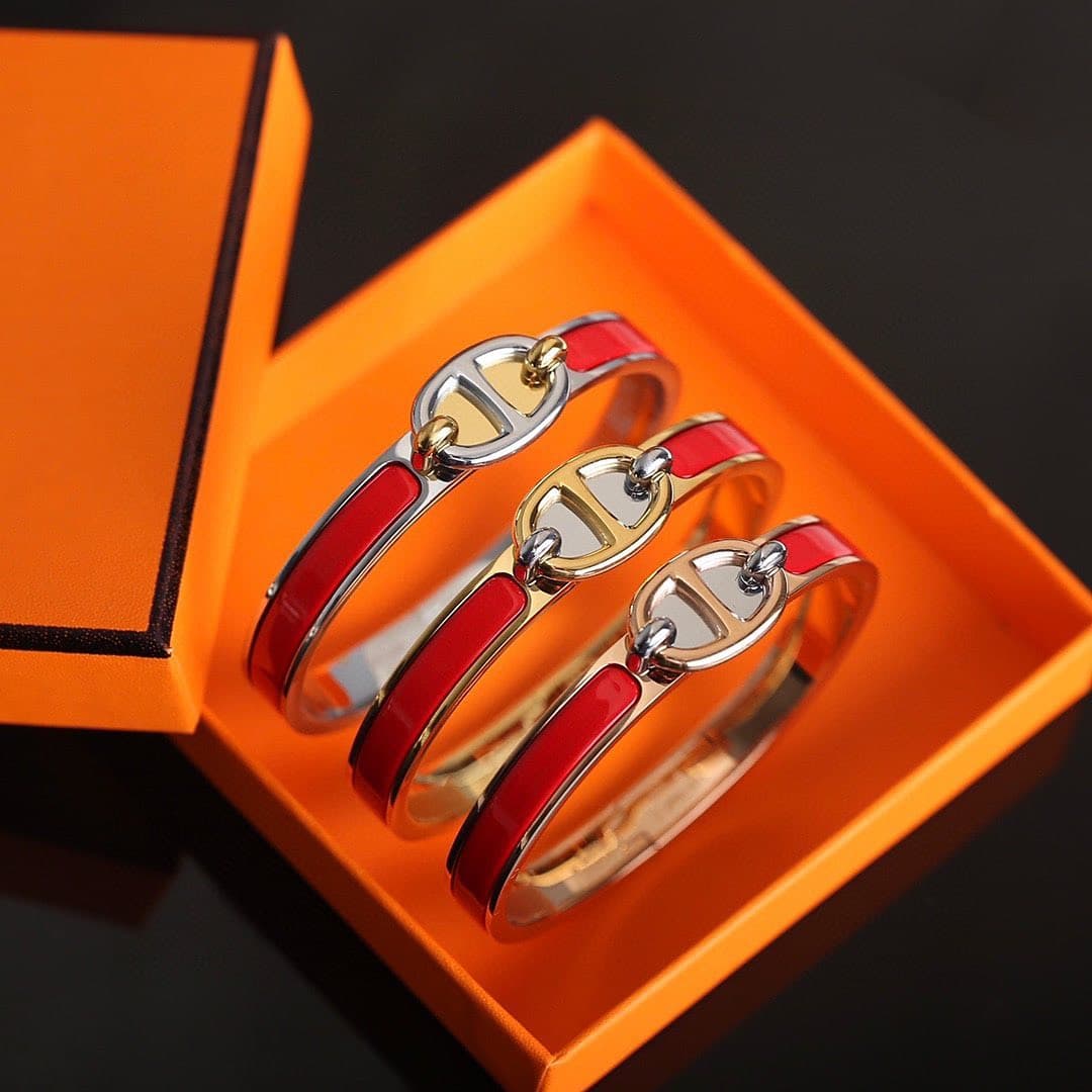 Hermès Pig Nose Bracelet Share 4