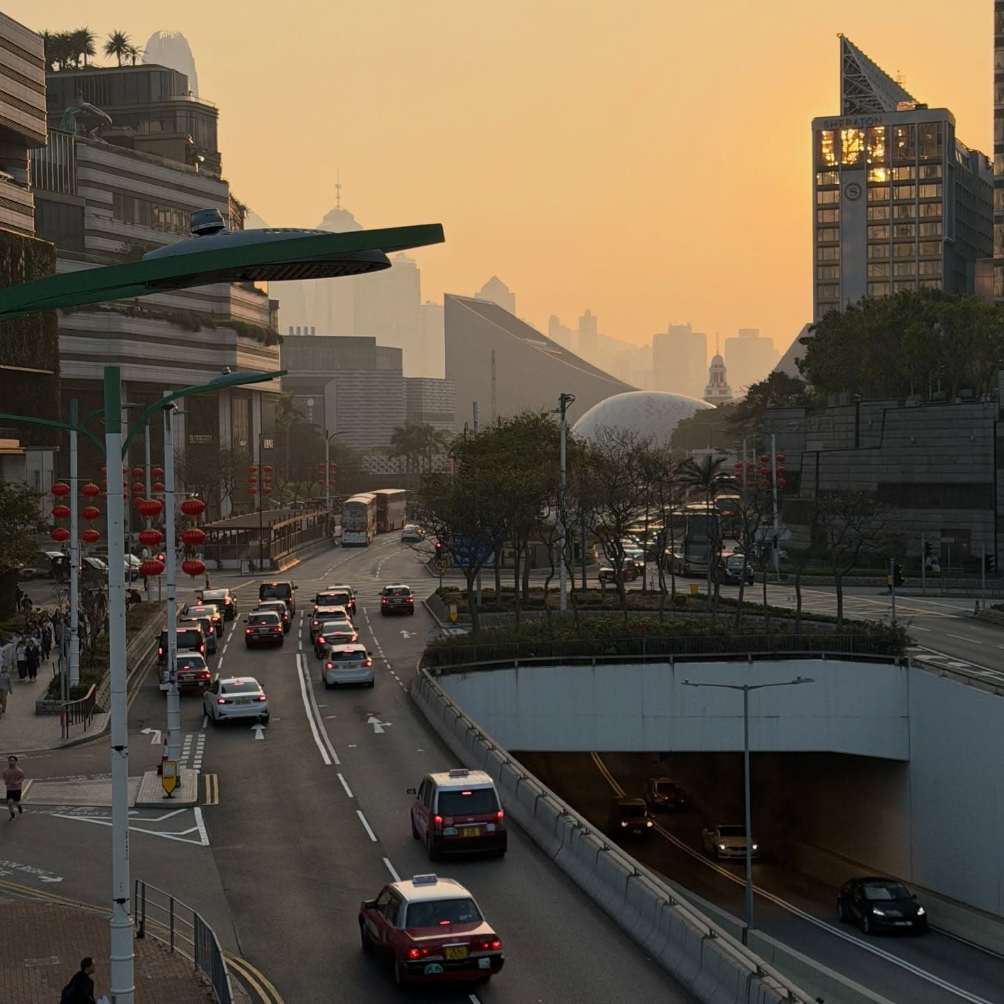 Ding Ding tram night view, TVB's romance 4