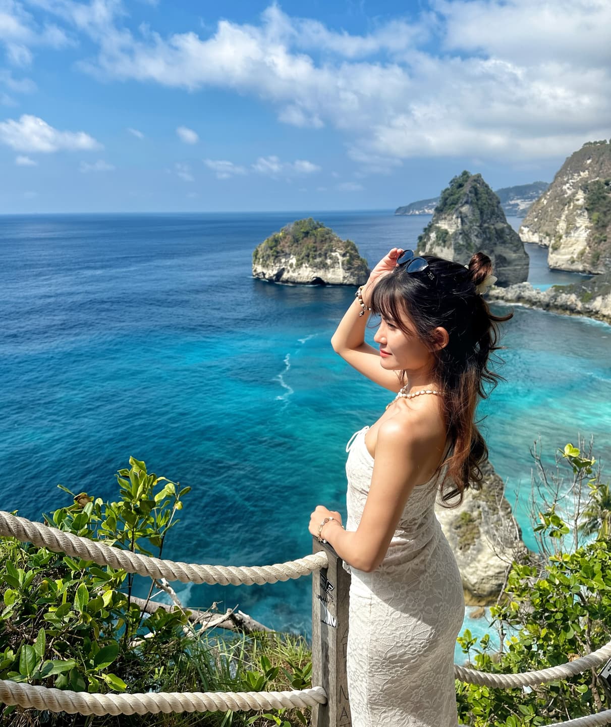 Nusa Penida Diamond Beach and Kelingking Cliff 3