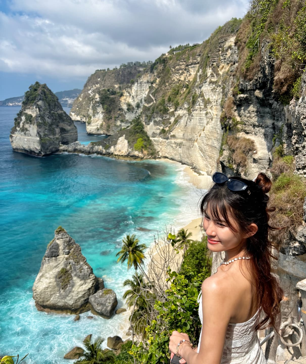Nusa Penida Diamond Beach and Kelingking Cliff 5