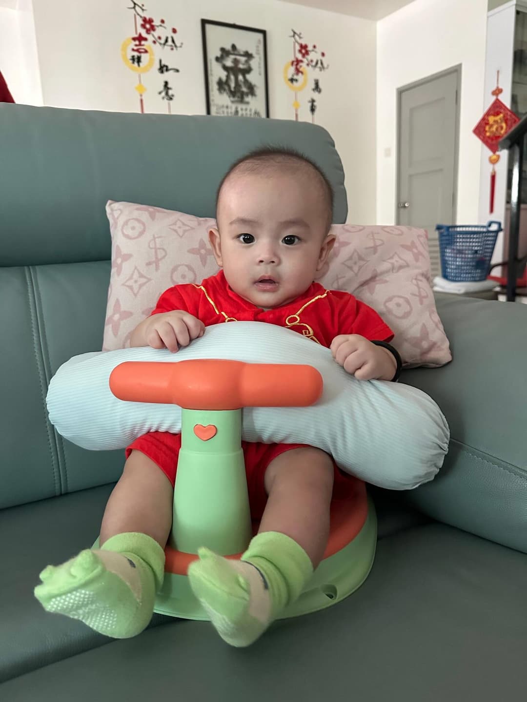 Baby's four months old!