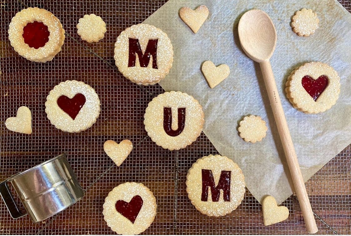 Mum's Almond Shortbread Treats