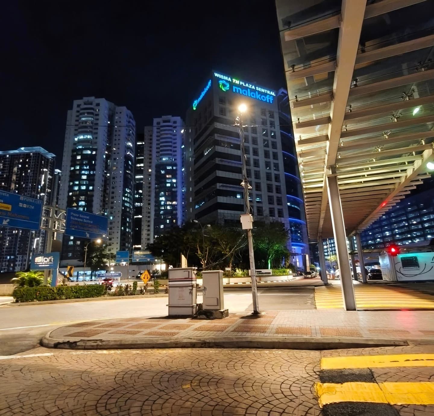 My Oppo Reno14 
Pro Kuala Lumpur night photos 3